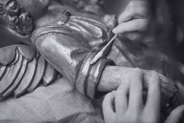 Manufatti lapidei di pregio: manutenzione e restauro conservativo